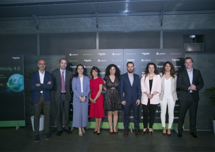 foto noticia Schneider Electric y ASPRIMA celebran Electricity 4.0, el primer encuentro anual de la energía para el sector de la construcción.